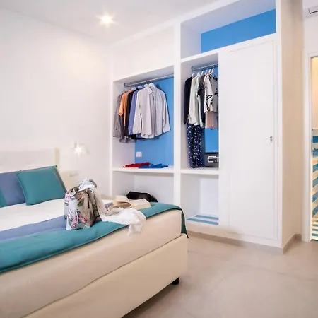 Sorrentovibes - Family In Centre Apartment Sorrento